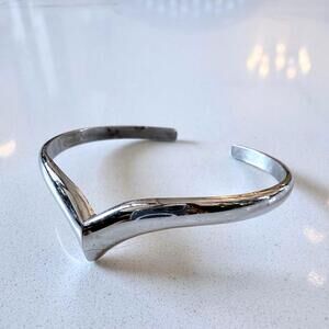 70s Vintage Avon Chevron Silver Cuff Bracelet